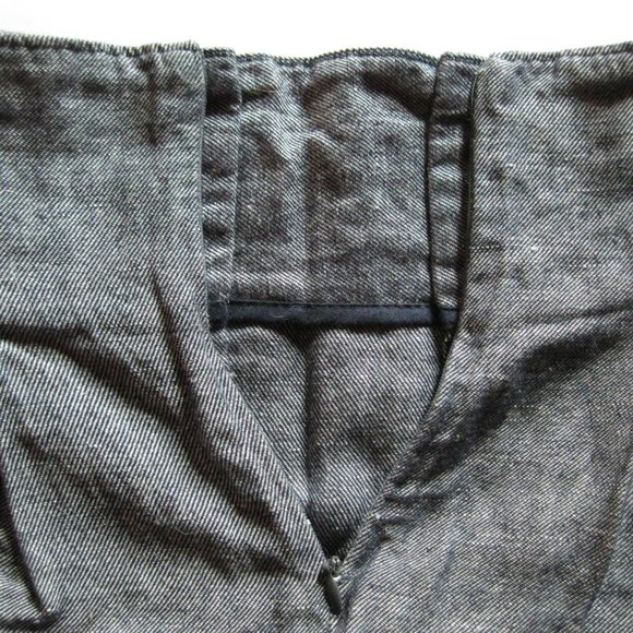 Forever 21 XXI High Waisted Gray Mini Skirt - Picture 4 of 10
